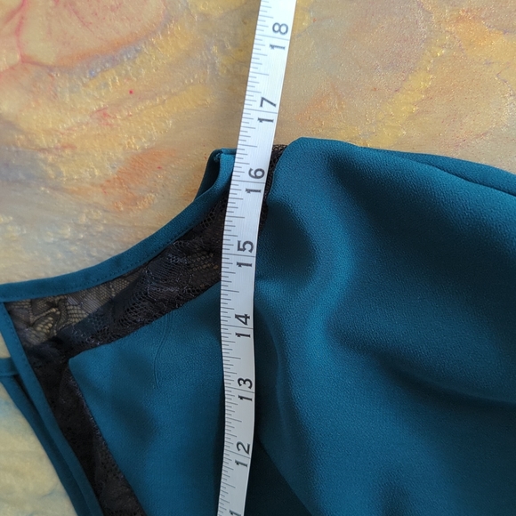 FOREVER 21 Green Romper Size M - Picture 11 of 13